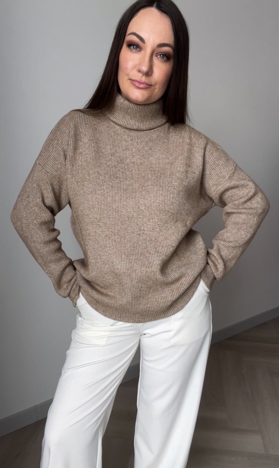 Megztinis Elegant su kašmyru