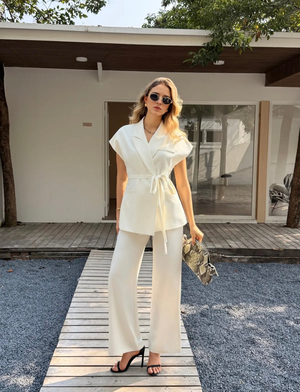 Spring liemenė su diržu