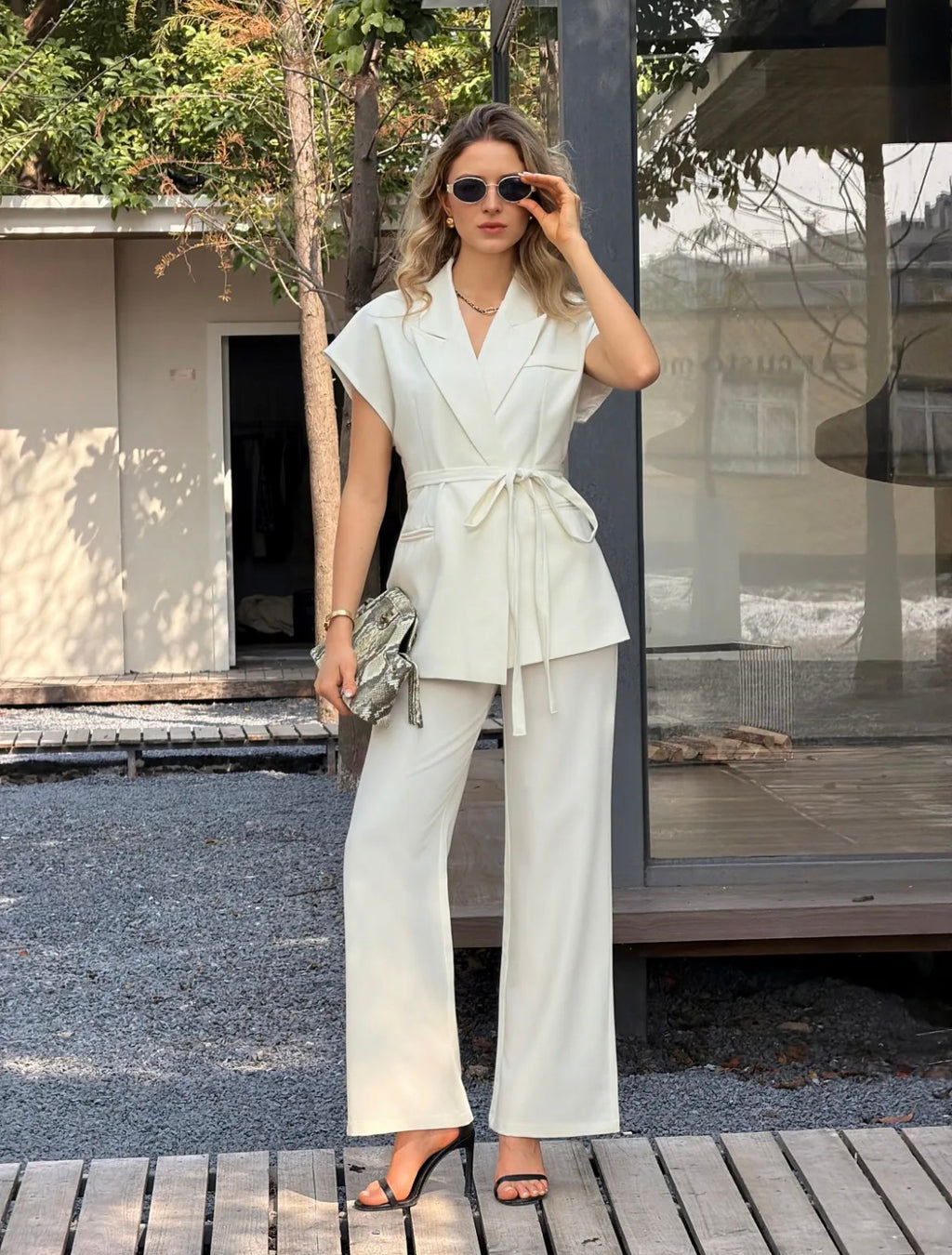 Spring liemenė su diržu